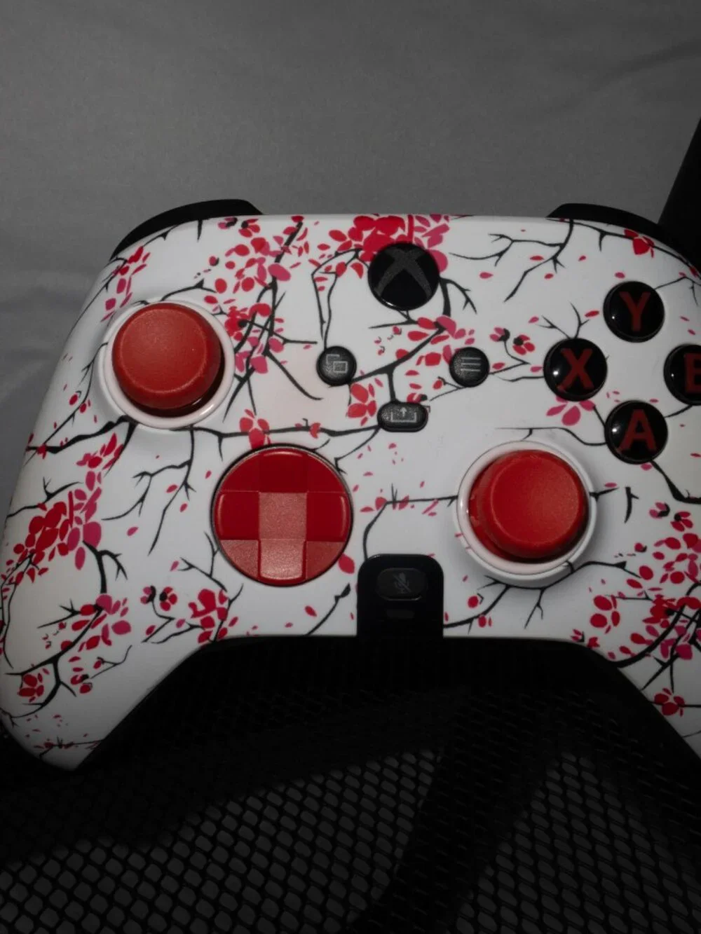 Scuf Instinct Pro Xbox Controller Cherry Blossom